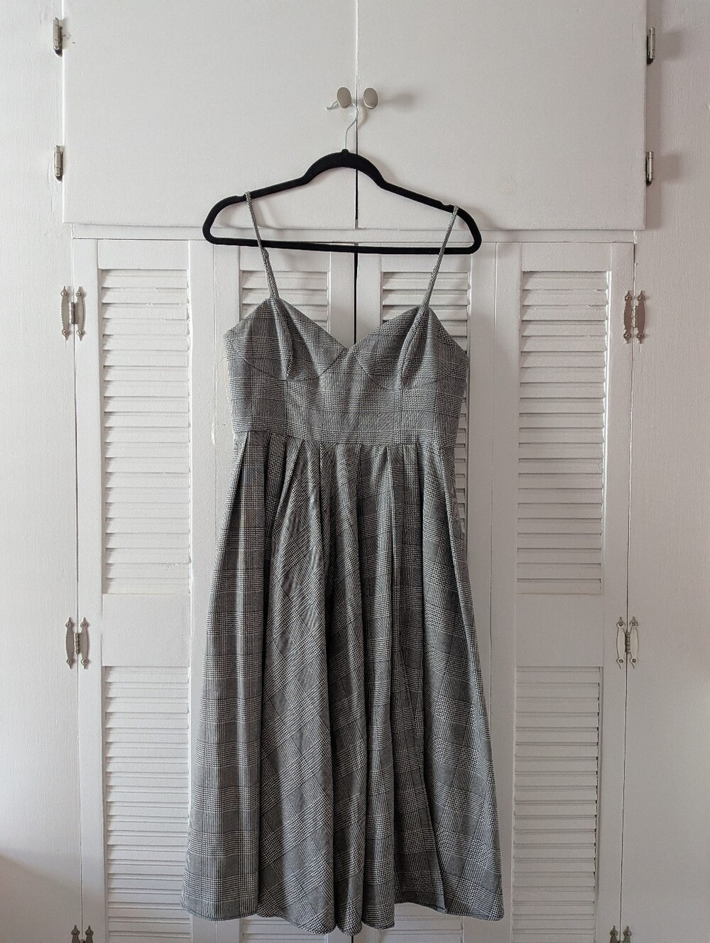 Fame & Partners Dress Size 8